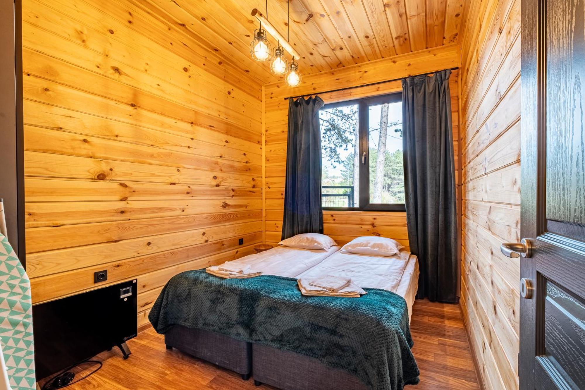 Луксозна вила Forest House Vi *
